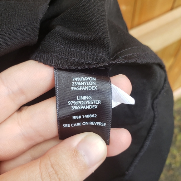 Torrid Size 2 Fitted Stretchy Blazer with 3/4 Sleeves - Picture 5 of 6